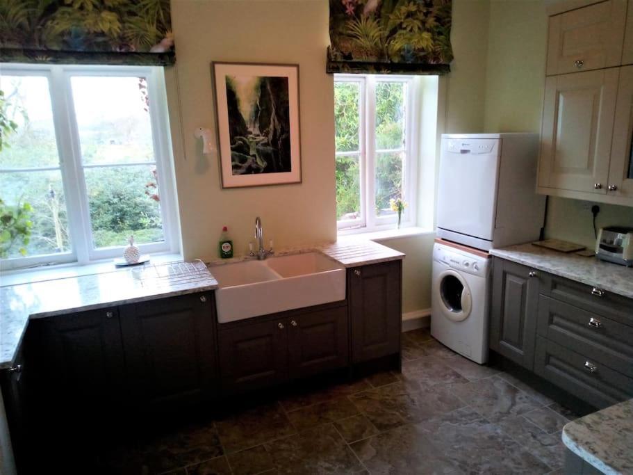 Tranquil Getaway Near Brecon Beacons Lejlighed Llandovery Eksteriør billede